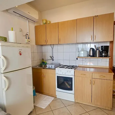 Vinka Appartement Pisak