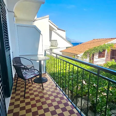 Vinka Appartement Pisak